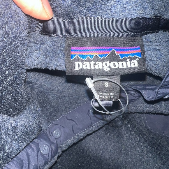 Patagonia pull over sweater - Picture 2 of 2